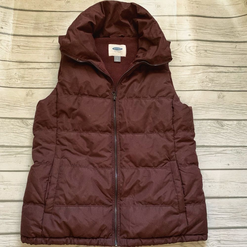 Old Navy purpleย puffer vest-medium